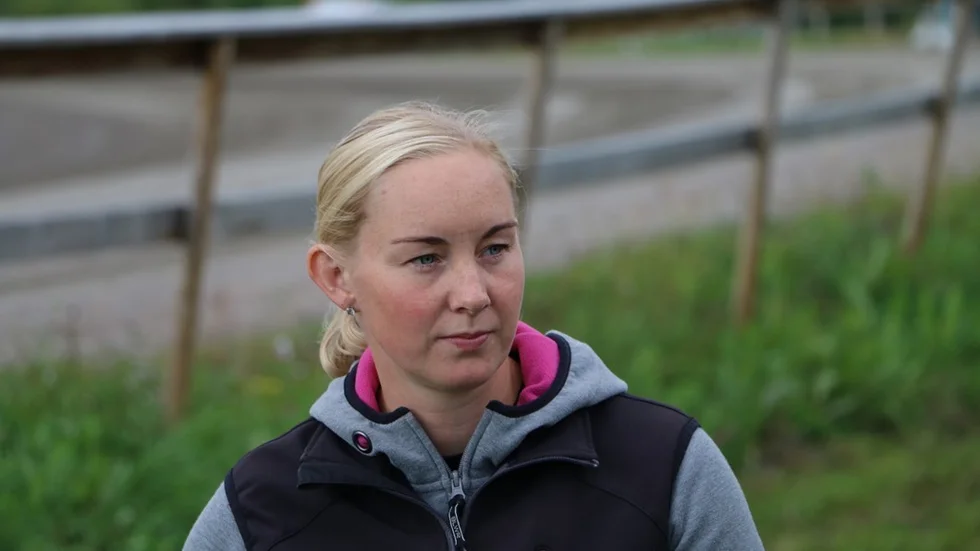 Jenny Engfors kör Bosse Bee i V64-3. Normalt en toppchans om hästen hittat formen.