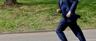 Macron växlar upp – vill beveka vänstern