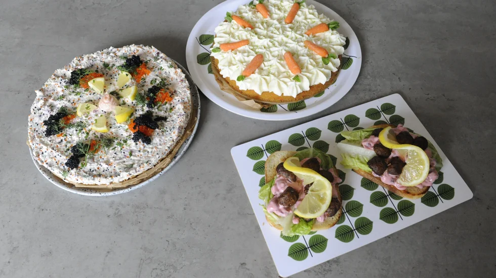 Skagencheesecake, morotskaka och mackor med rödbetssallad och veganska köttbullar. Det är matkreatören Linn Svalas tips till påskbordet.
