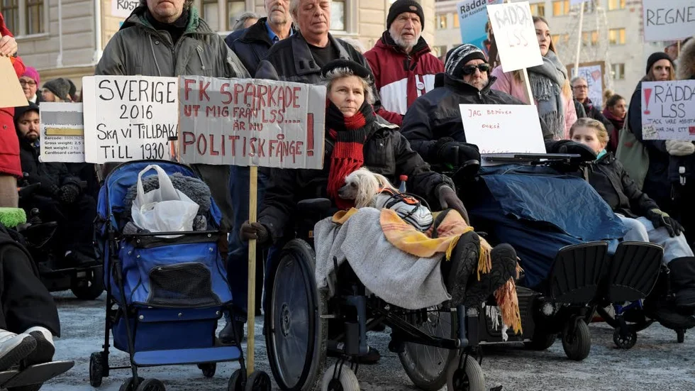 Manifestation för LSS vid Norra Latin i Stockholm.