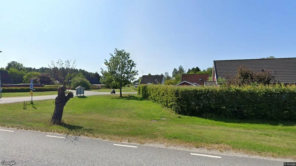 Kyrkobyvägen 1