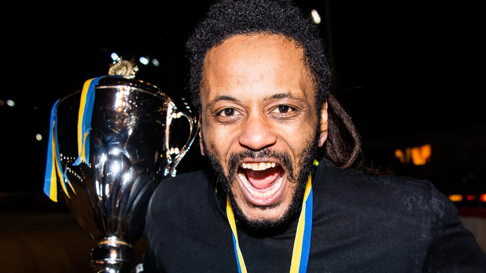 Antonio Lindbäck är tillbaka i svensk speedway, då han gör comeback i Masarnas lag i Bauhausligan..