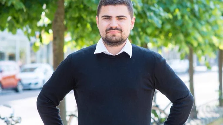 Alexander Winge från Norrköping har omvalts som ordförande för SSU i Östergötland.
