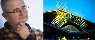 Smittskyddsläkaren kommer till teatern och ger råd