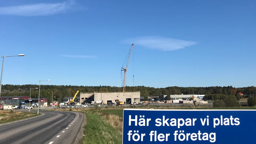 Hemgården växer och får fler företag till området.