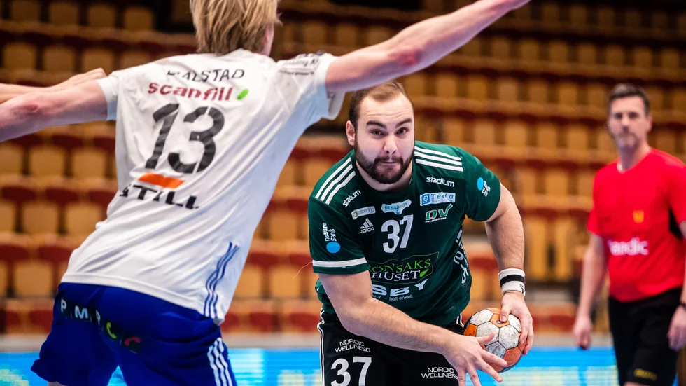 Emil Andersson kommer till Eskilstuna under fredagen för att möta Guif i Handbollsligan.
