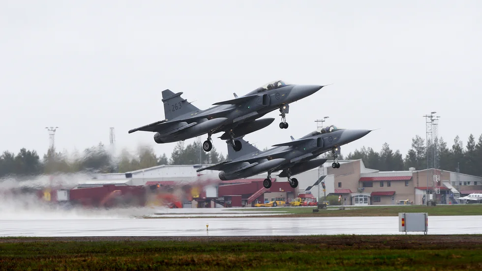 Norrbottens flygflottilj har inte invänt mot att Hybrit skulle bygga sin demonstrationsanläggning på Svartön i Luleå. Än är det inte klart vad Försvarsmakten säger om en lokalisering i Luleå.