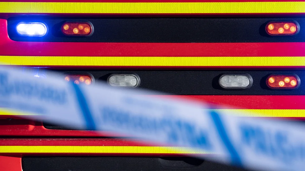Räddningstjänsten rycker ut till båt som står i lågor i Likskärs gästhamn.