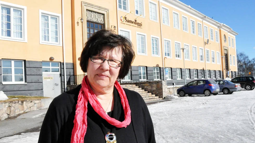 Ingrid Inga, vid Sametinget, anser att den svenska regeringen ska skapa ett nationellt regelverk som ansvarar för att administrera och finansiera ett återbördande.