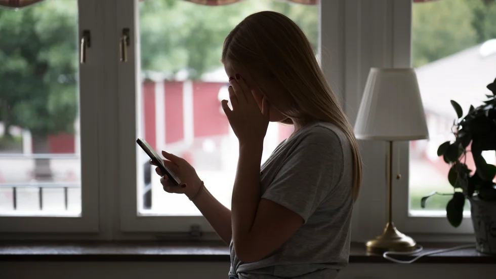 Kvinnan har enligt åtalet drabbats av olaga dataintrång och förtal av sin ex-sambo.(Genrebild).