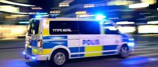 Ung kvinna överfallen av okänd man