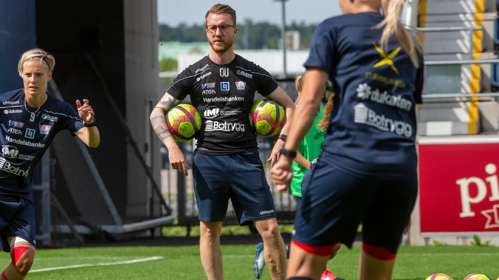 Olof Unogård, tränare i LFC, ser fram emot söndagens match mot Eskilstuna.