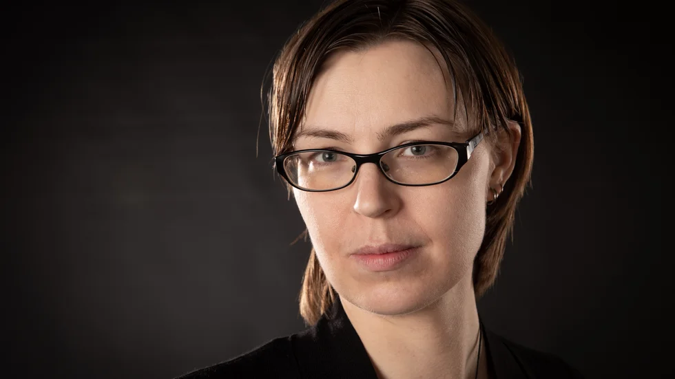 Enköpingsbon Charlotta Johansson debuterade som författare 2015, med den poetiska science fiction-romanen Varia. Diktsamlingen Norn släpps nästa år. 