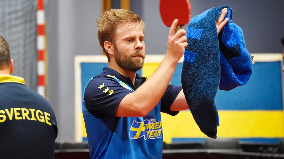 Jon Persson fick vinna en match i sin comeback.