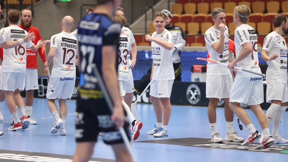 Storvretajubel efter ett av de åtta målen mot Helsingborg.