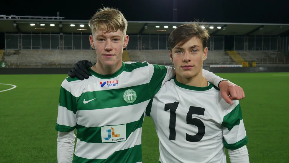 16-åringarna Axel Malm och Alve Nilsson bytte sina Eskilstunaklubbar mot Västerås SK inför årets säsong. Efter ett succéår med VSK spelar duon nästa säsong i pojkallsvenskan.
