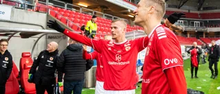 "Ingen dans på rosor att vara fotbollsproffs"