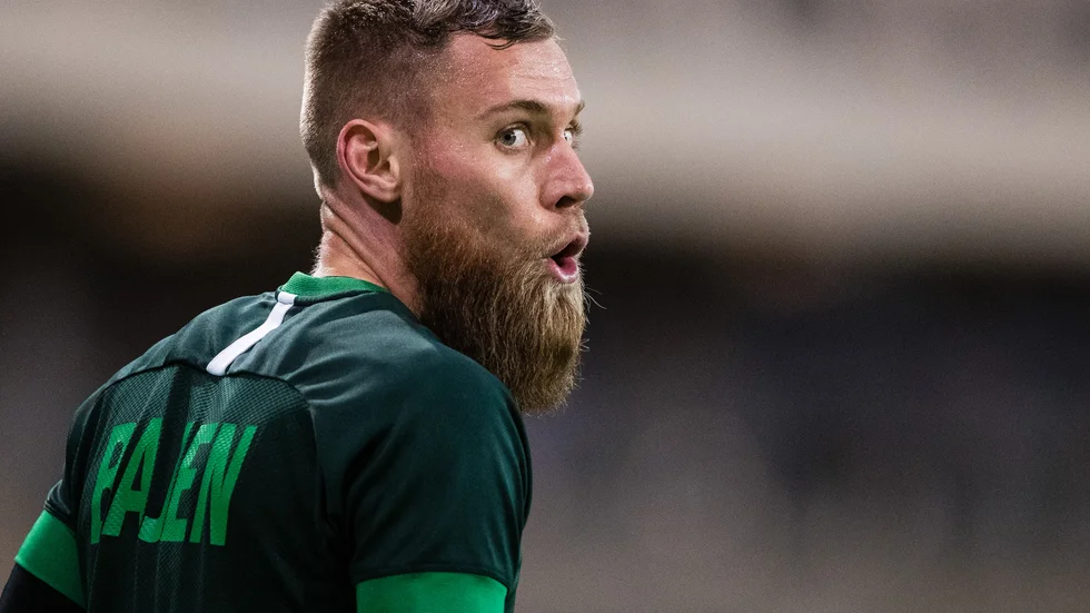 Den tidigare City-spelaren David Fällman ryktas vara på väg bort från allsvenska Hammarby. 