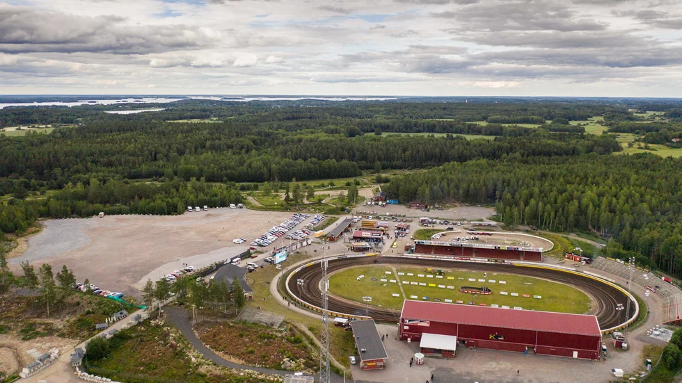 Smederna bjöd under söndagen in till division 1-sammandrag.