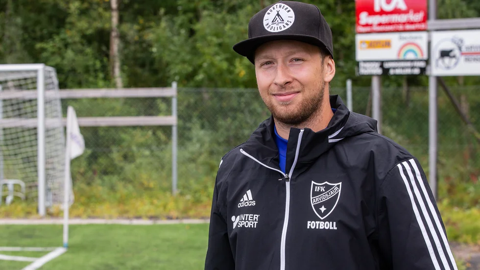 Zebastian Vännberg leder Arvidsjaurs fotbollsherrar även 2021. 