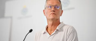 Tegnell öppnar för "symboliska" munskydd