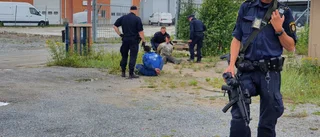 Hotade med vapen – här grips männen