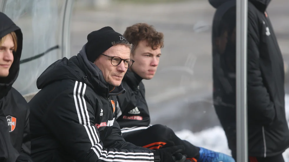 Leif Eiranson, sportchef i FC Gute, har blivit utsatt för en bedragare. 