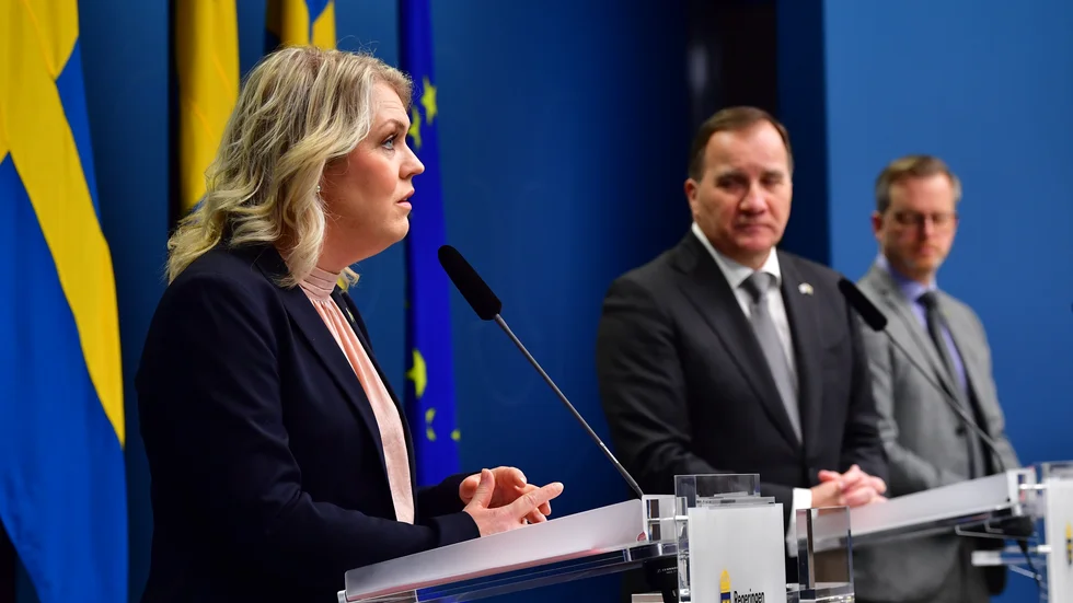 Inkonsekvent regering. Sveriges coronastrategi har under senhösten varit både kortsiktig och inkonsekvent.