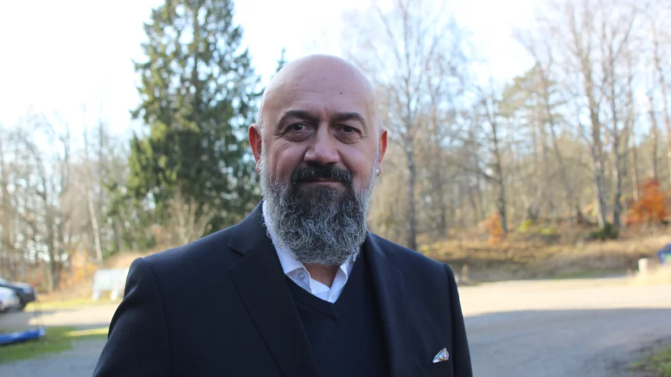 Igor Papec och GB vill visa sin uppskattning för vård- och omsorgspersonalen i Flen. "Utan dem hade vi aldrig klarat det här", säger fabrikschefen.

