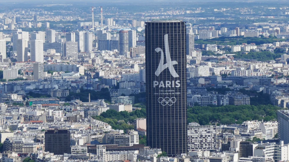 Montparnassetornet i Paris. Arkivbild.