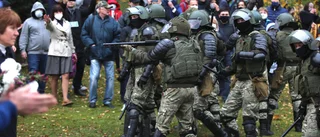Hundratals gripna i nya Minskprotester