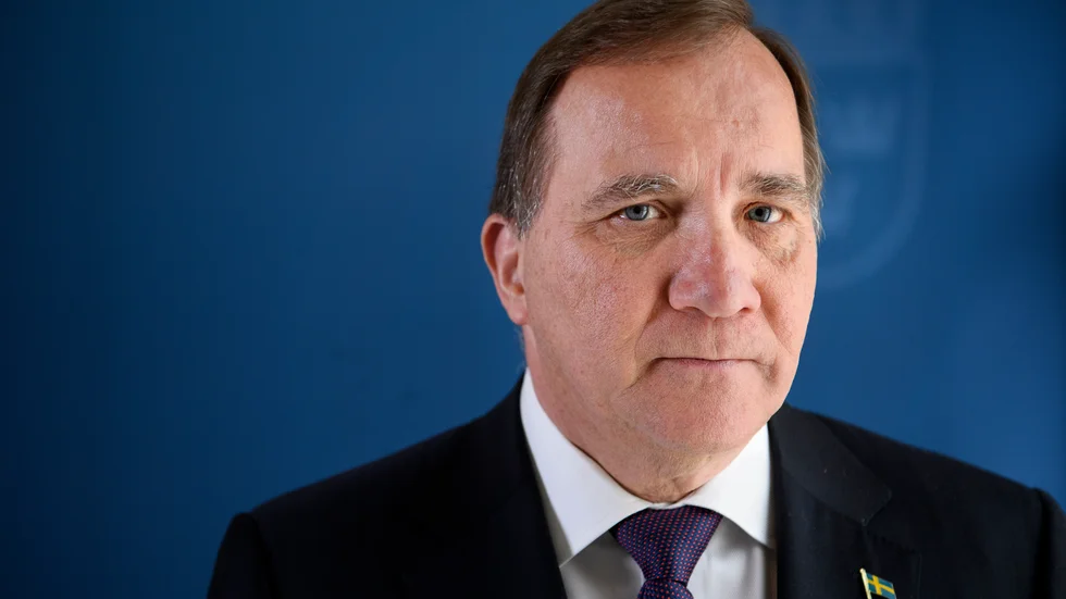 



Jag stödjer helt Stefan Lövens uttalande om att demokratin i Sverige är i fara. Skriver Lena Blomkvist.