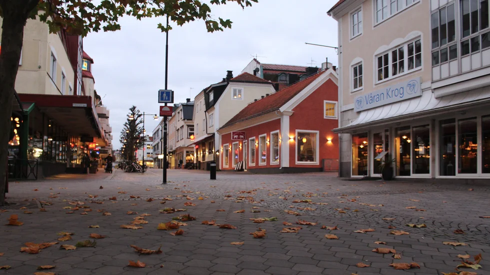 Under veckan som gått har restriktionerna skärpts med syfte att minska smittspridningen. 