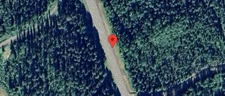 Två personbilar i olycka på väg 97