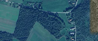 29-åring ny ägare till lantbruksfastighet i Boge – 1 800 000 kronor blev priset