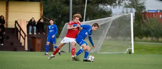Lindfors säkrade premiärsegern – utnyttjade frispark