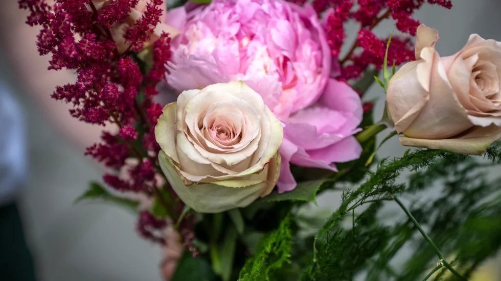 Blommor och bröllop hör ihop.
