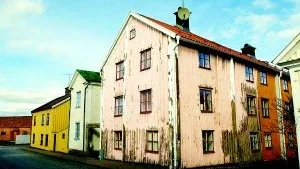 Sålt. Det Rosa huset har bytt ägare och nu finns stora utsikter för att en renovering verkligen kommer till stånd. Foto: ANDERS STEINER