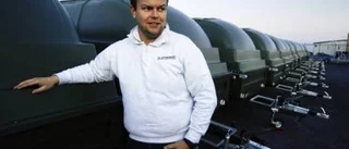 Försvaret ger Creseas vagnar draghjälp