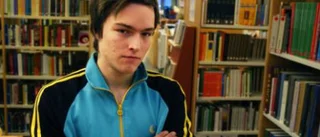 Tungt uppdrag väntar Dennis, 17