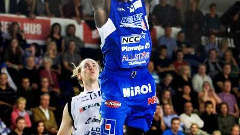 Tyrone Levett showade för publiken i Pontushallen.