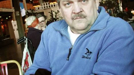 Helge Lampinen (V) är orolig för återväxten inom vården.