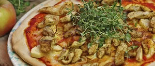 Pizza från egen ugn godast