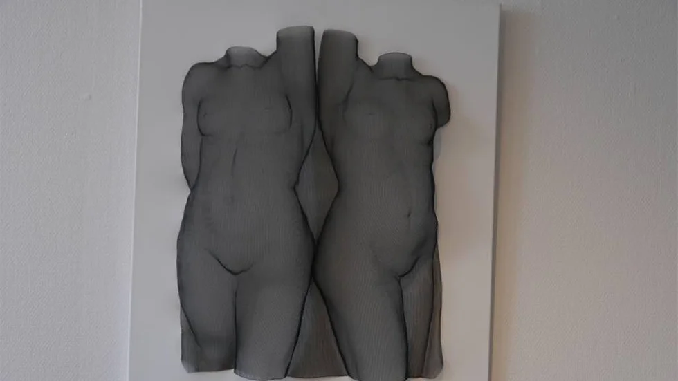"Bussana Veccia", nätskulptur av Gunnar Simonsson.