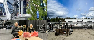 Här byggs nya utescenen upp för festivalsatsningen