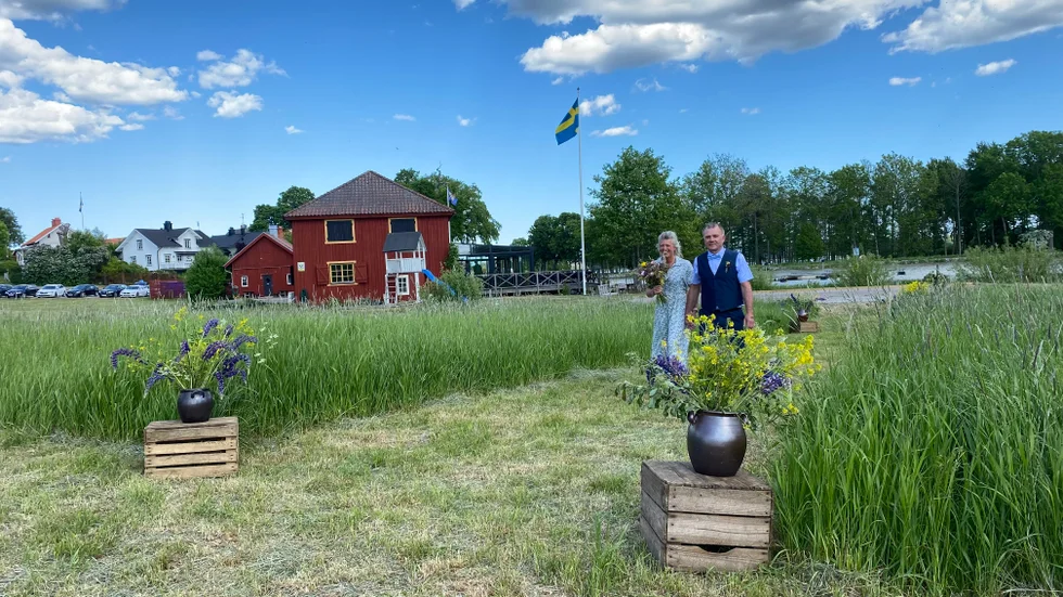 Efter att ha varit i ett förhållande i snart 29 år bestämde sig paret från Söderköping att gifta sig. 