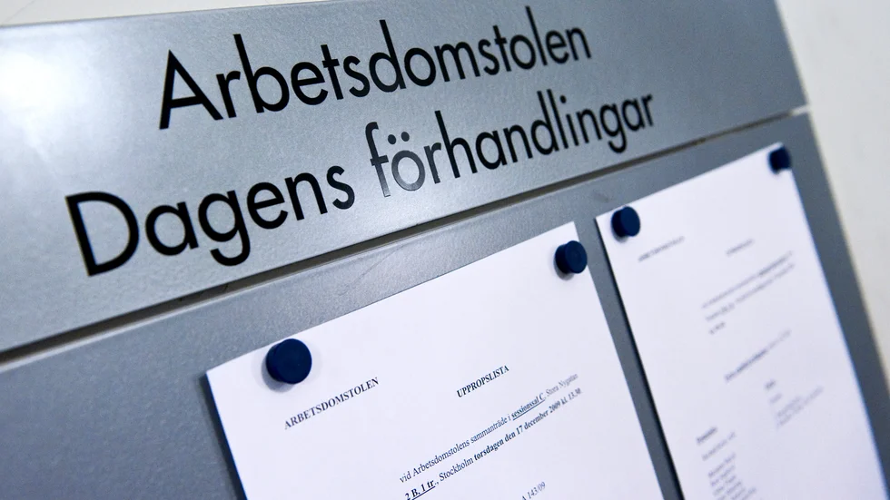 Chefen fick ta emot slag, sparkar och blev biten under ett slagsmål. Sedan fick han sparken. Arkivbild.