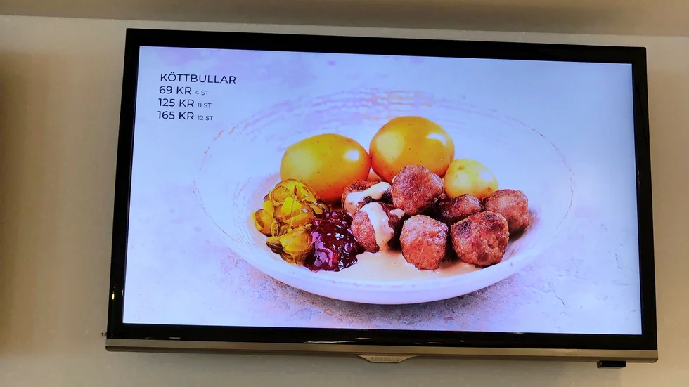 Den klassiska köttbullarna går nu att beställa i tre olika varianter - med fyra, åtta eller tolv bullar på tallriken.