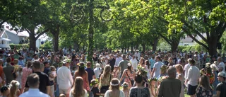 Bildextra: Midsommarfirande i Motala och Vadstena