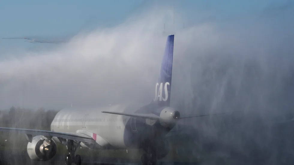 Ett SAS-plan på väg från Ålborg till New York i slutet av april när rutten hade premiär.